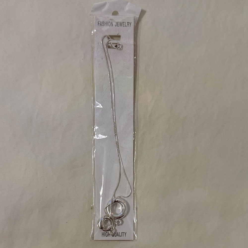 Elegant Silver Necklace